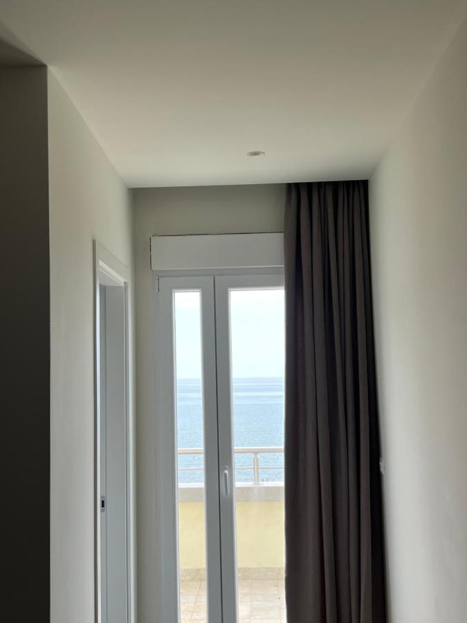 Split Rooftop Suites Durrës Kültér fotó