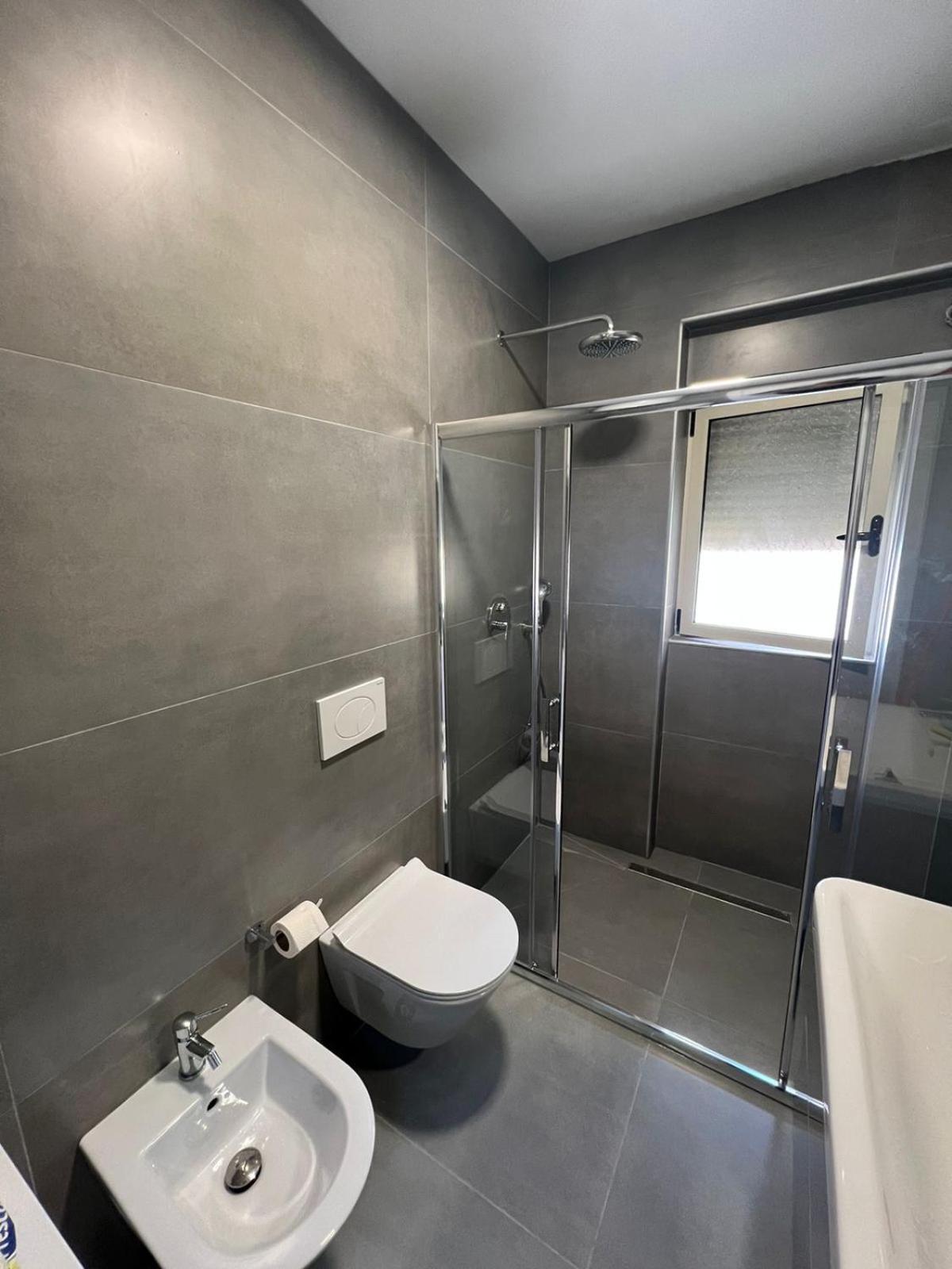 Split Rooftop Suites Durrës Kültér fotó